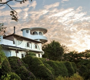 fincarosablanca villa at sunset